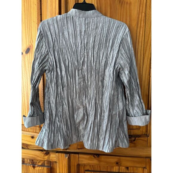 Chico’s Silver Crinkle Jacket - Picture 5 of 6